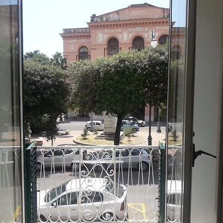 Verdi'S House Salerno Exteriör bild