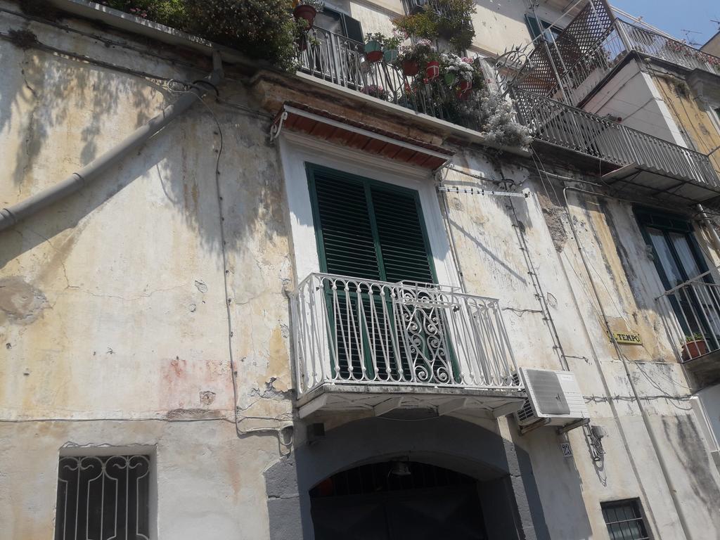 Verdi'S House Salerno Exteriör bild